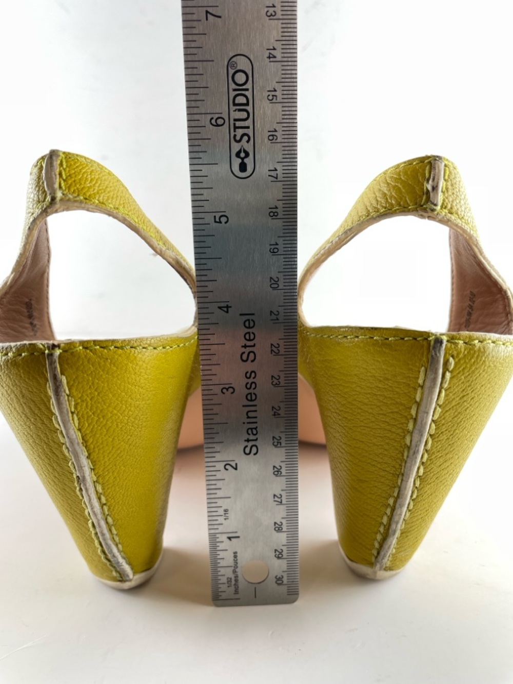 Camper Leather Peep Toe Heels Size 39 Yellow Sculptural Wedge Pumps - Picture 6 of 9